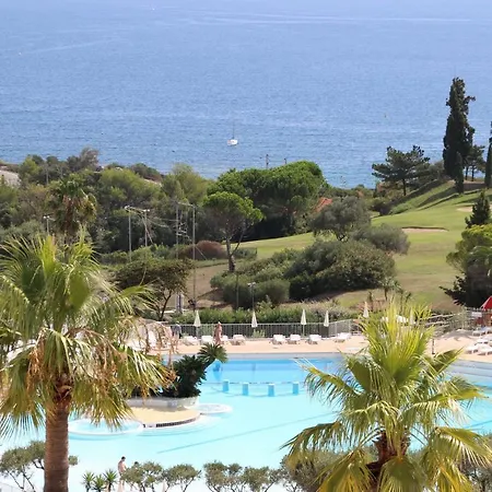 Cap Esterel Village: 3 Pieces Duplex Mer, Lave Linge C0- Esterel Vacances 90la